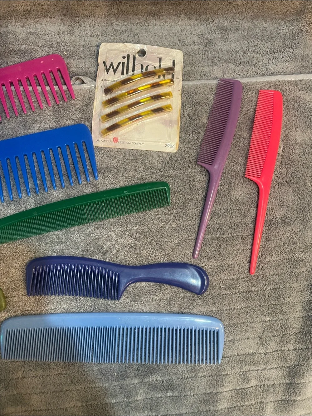 Vintage Goody Hair Combs  And Non-Goody Plastic Colorful Lot